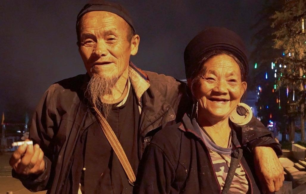 Cuoc song lang thang cua doi tinh nhan gia o Sa Pa hinh anh