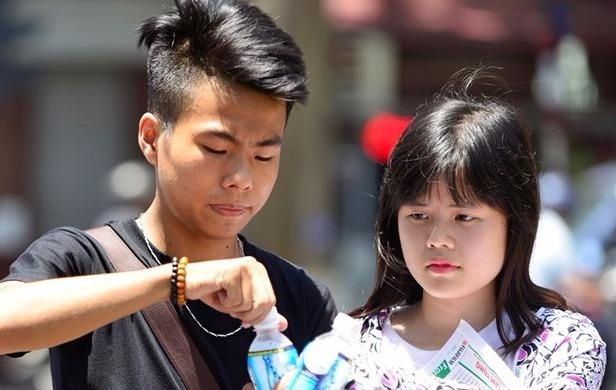 Bac Bo nang am, Nam Bo co mua rao va dong hinh anh