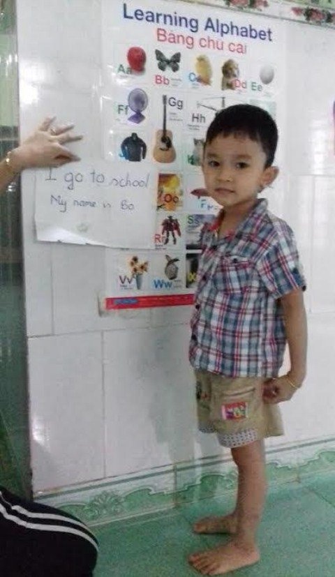 bé 4 tuổi đọc tiếng Anh vanh vách ảnh 1 be 4 tuoi doc tieng Anh vanh vach anh 1
