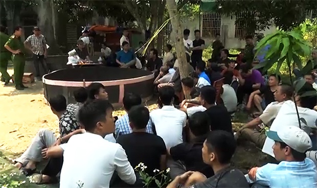 Bat 52 nguoi dang say sua ben hai soi ga hinh anh