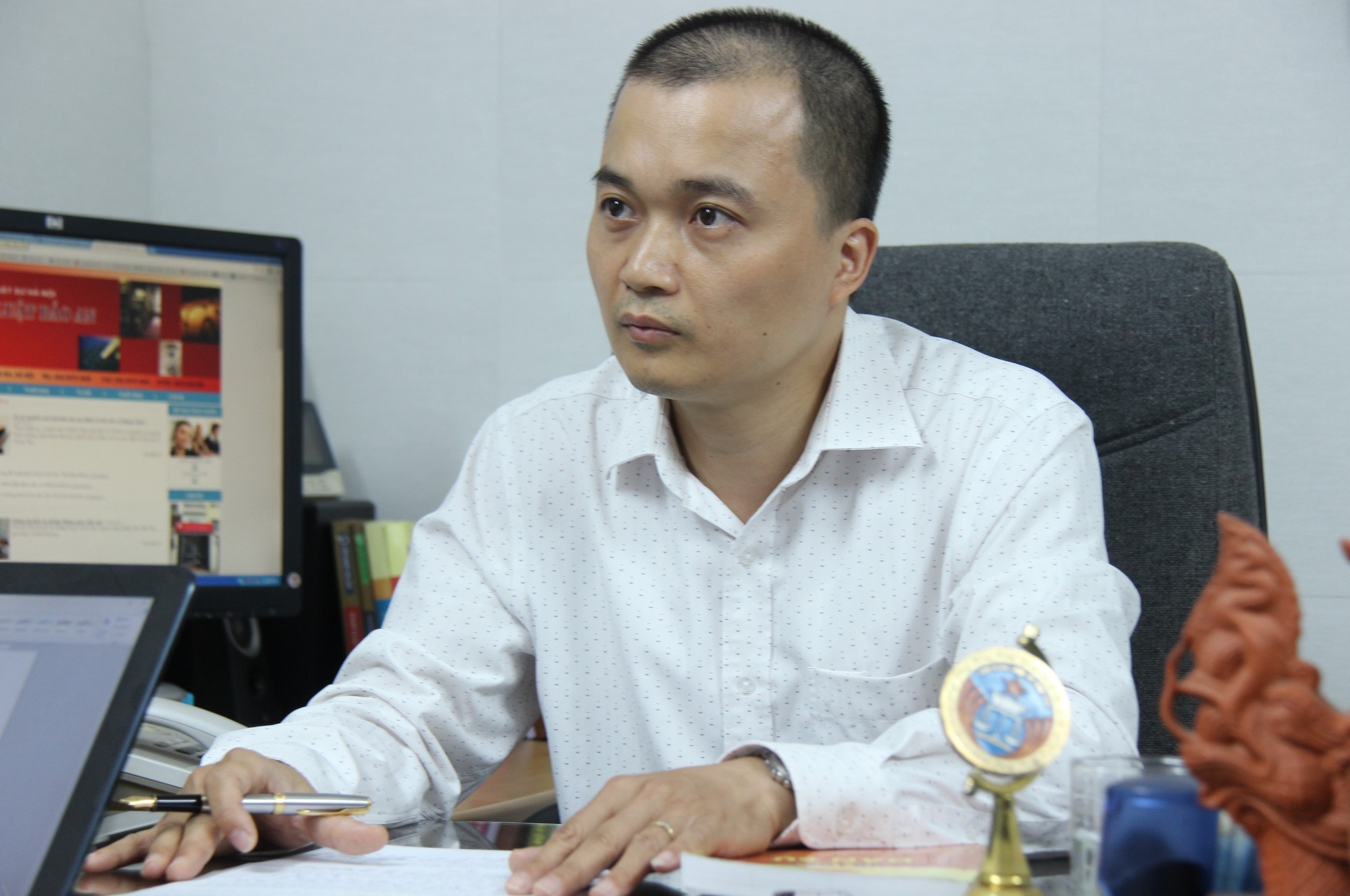 FE Credit doi no anh 3