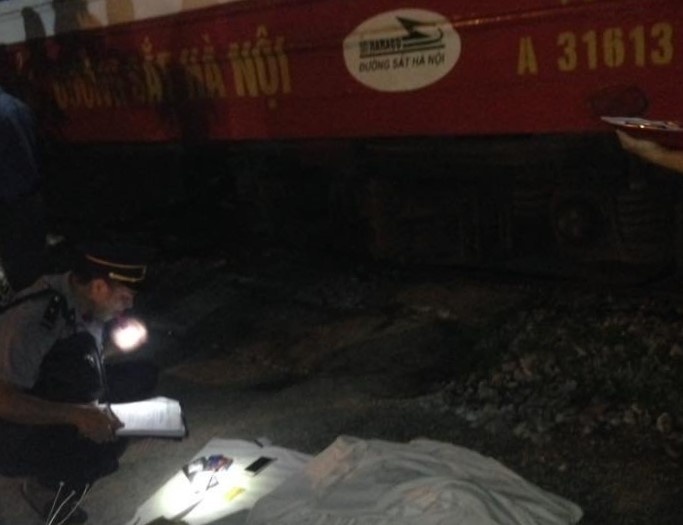 Lao qua duong dan sinh, nam thanh nien bi tau hoa dam tu vong hinh anh