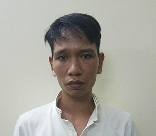 Tim ra tai xe taxi tra lai du khach tien am phu hinh anh