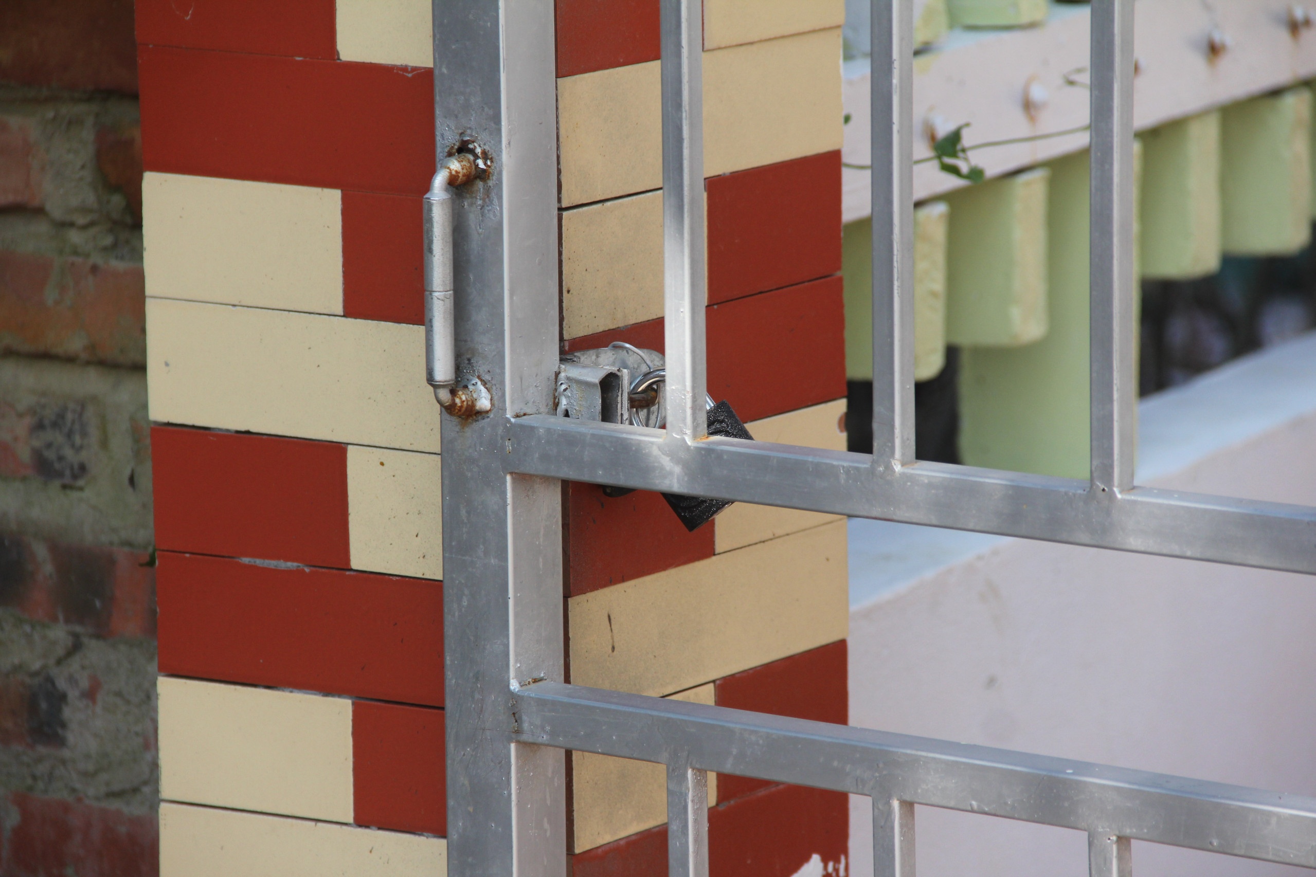 Kim Thuong,  Phu Tho,  HIV,  Tan Son,  AIDS,  nu cuoi anh 8