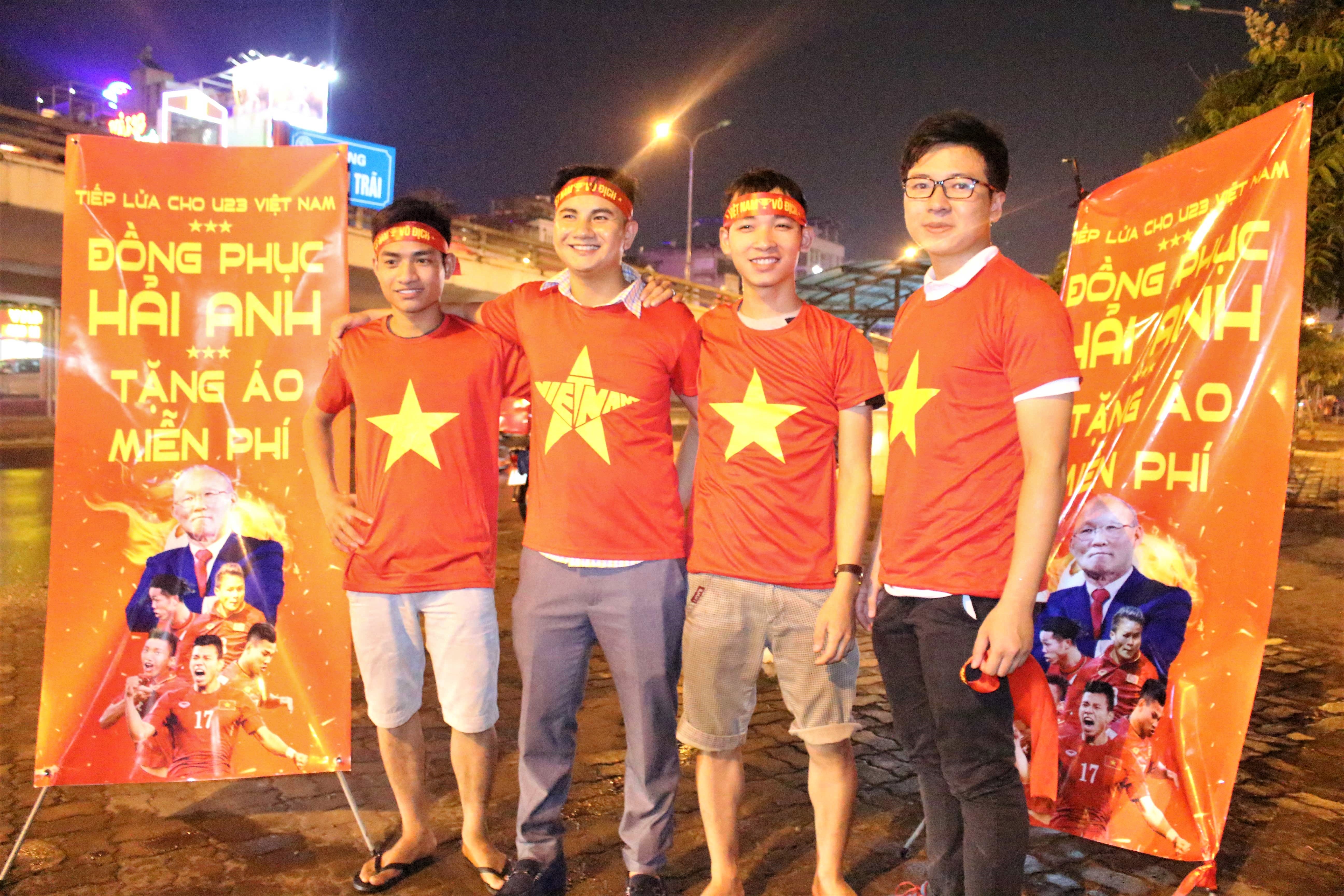 Co vu doi tuyen Olympic Viet Nam anh 2