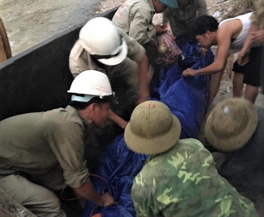 Da nui sat lo de chet nam ky su nguoi Italy hinh anh