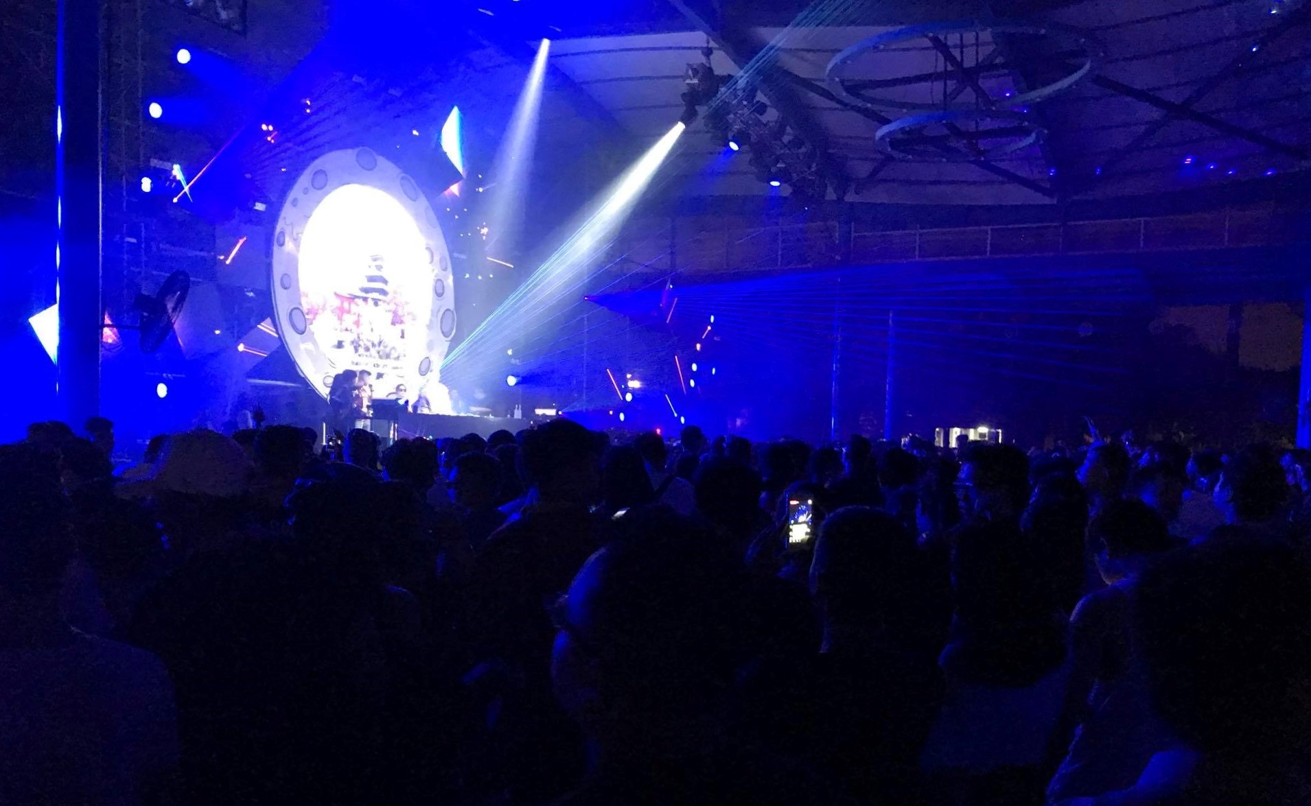 Trip to the moon ảnh 4 Trip to the moon anh 4