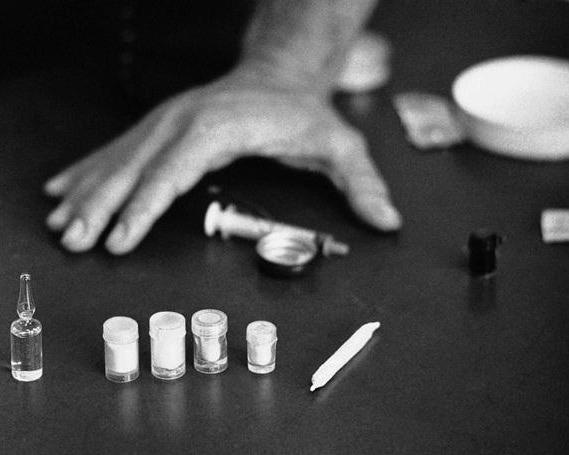 Loi keo, du nguoi khac su dung ma tuy co pham phap? hinh anh