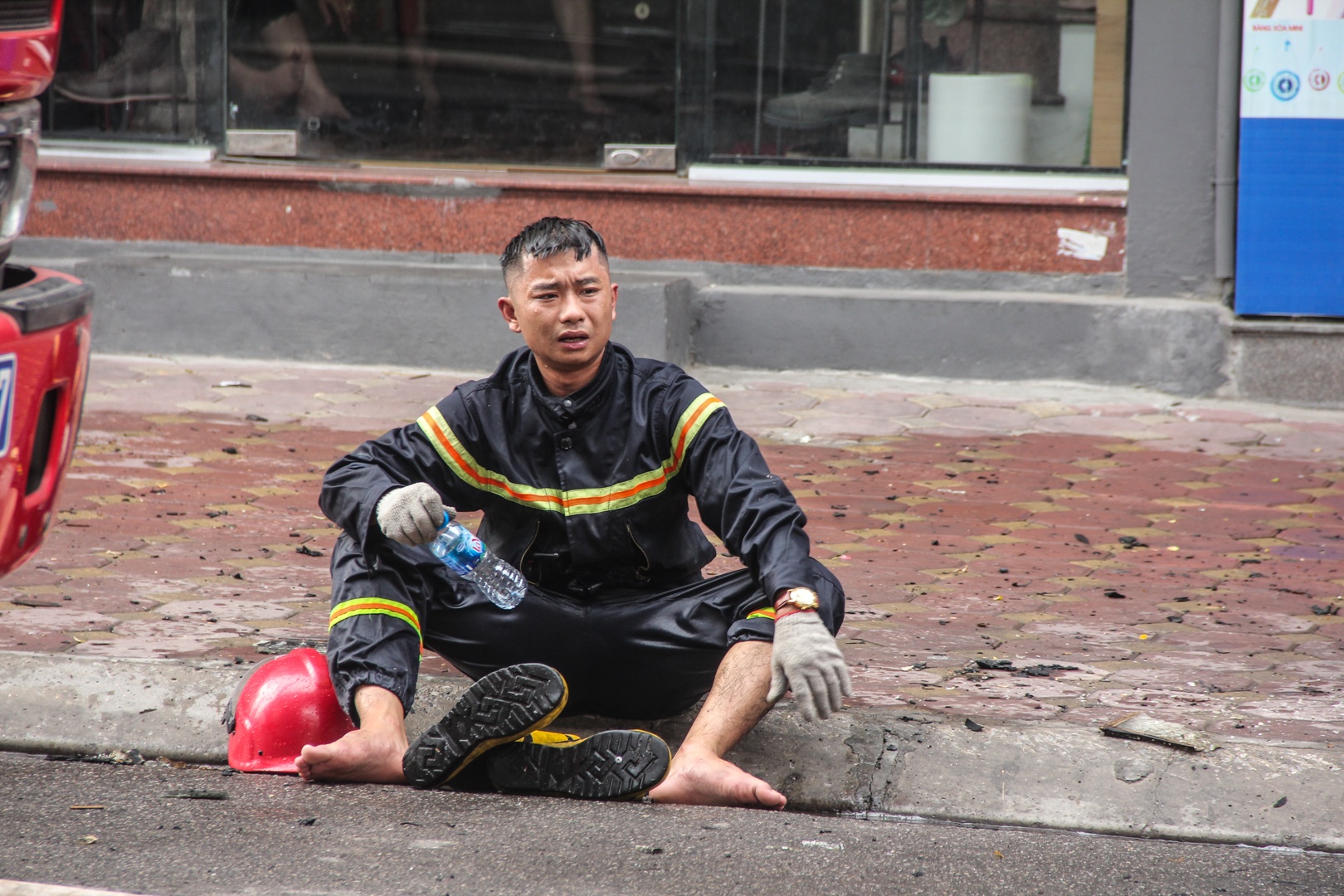 hỏa hoạn phố Hào Nam ảnh 10 hoa hoan pho Hao Nam anh 10