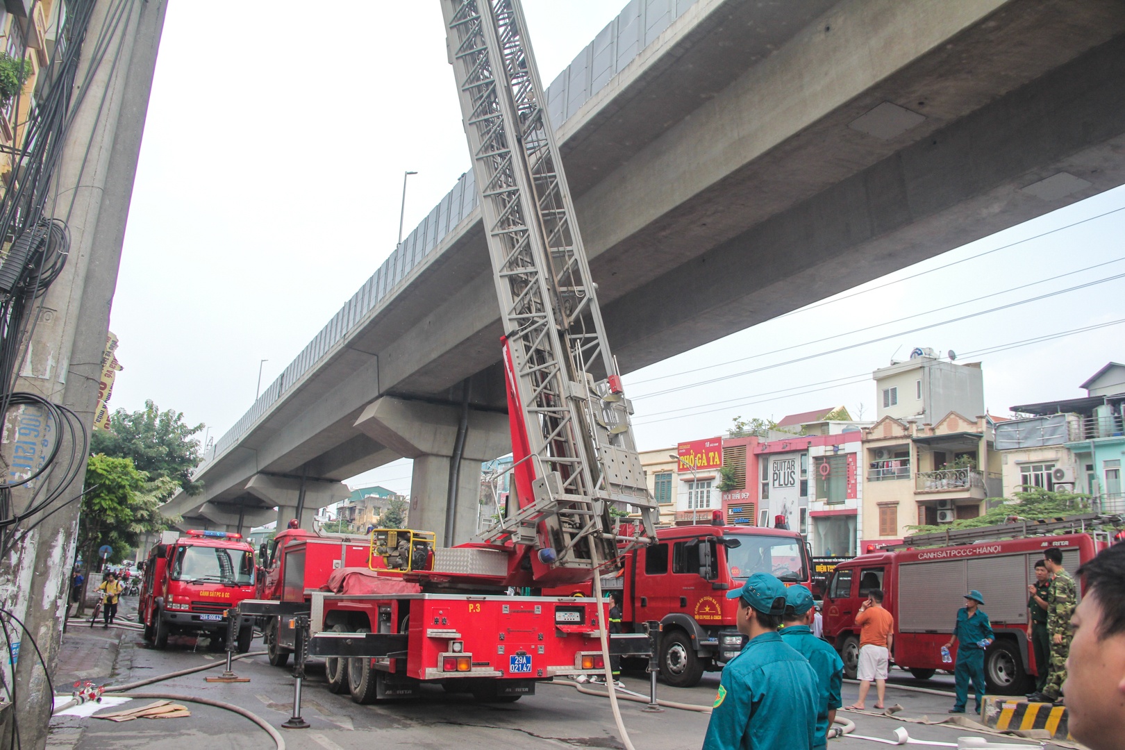 hỏa hoạn phố Hào Nam ảnh 2 hoa hoan pho Hao Nam anh 2