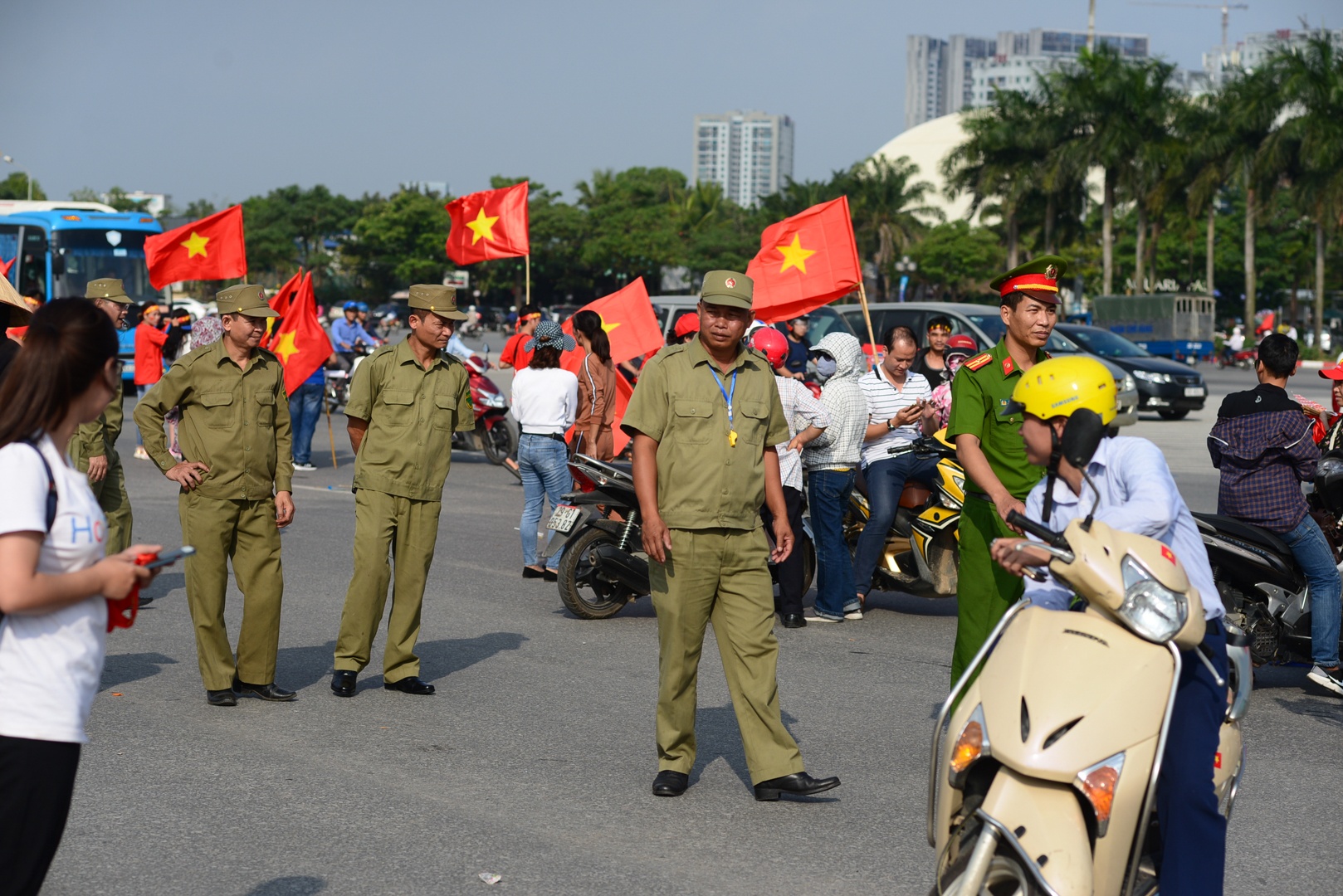 Do co vu san My Dinh anh 4