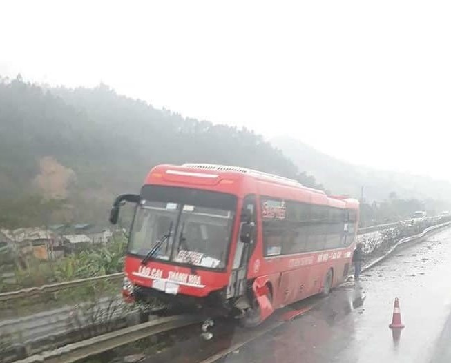 Tai nan cao toc Noi Bai Lao Cai anh 2