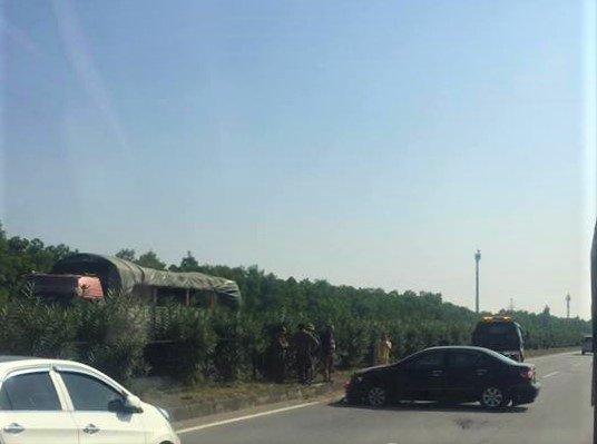 Tai nạn giao thông thị trấn Chờ ảnh 2 Tai nan giao thong thi tran Cho anh 2