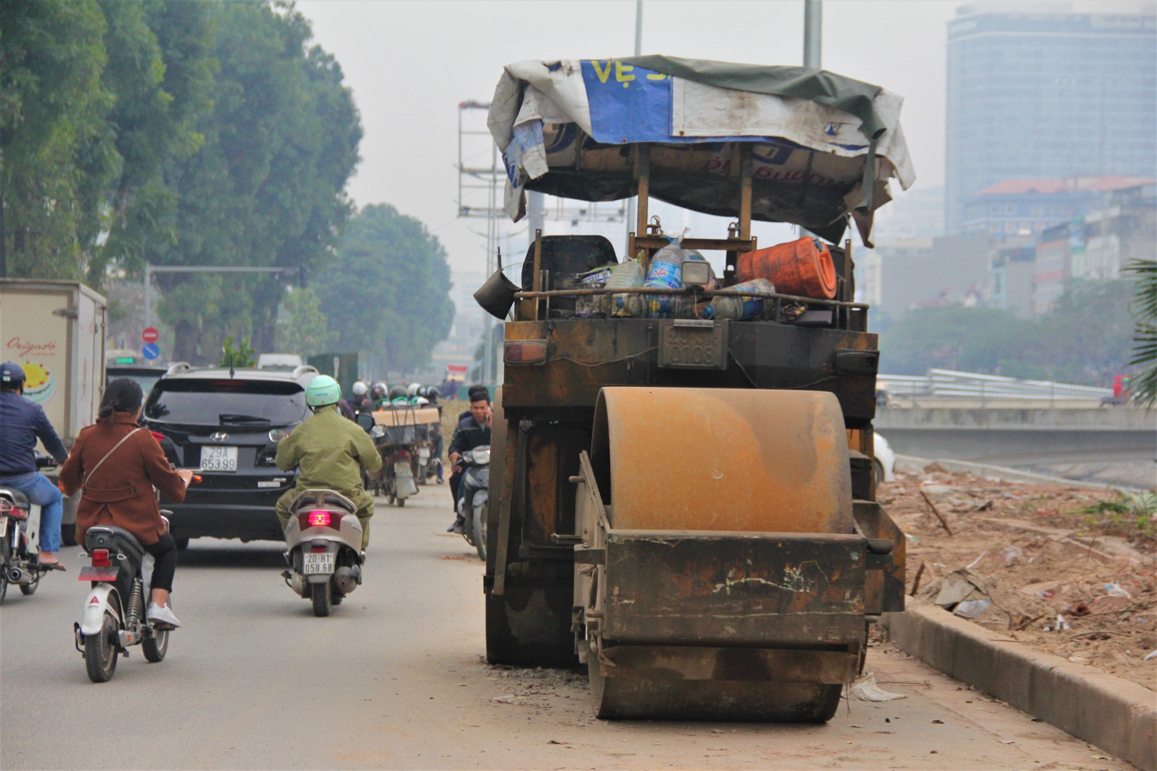 Dao duong Ha Noi anh 10