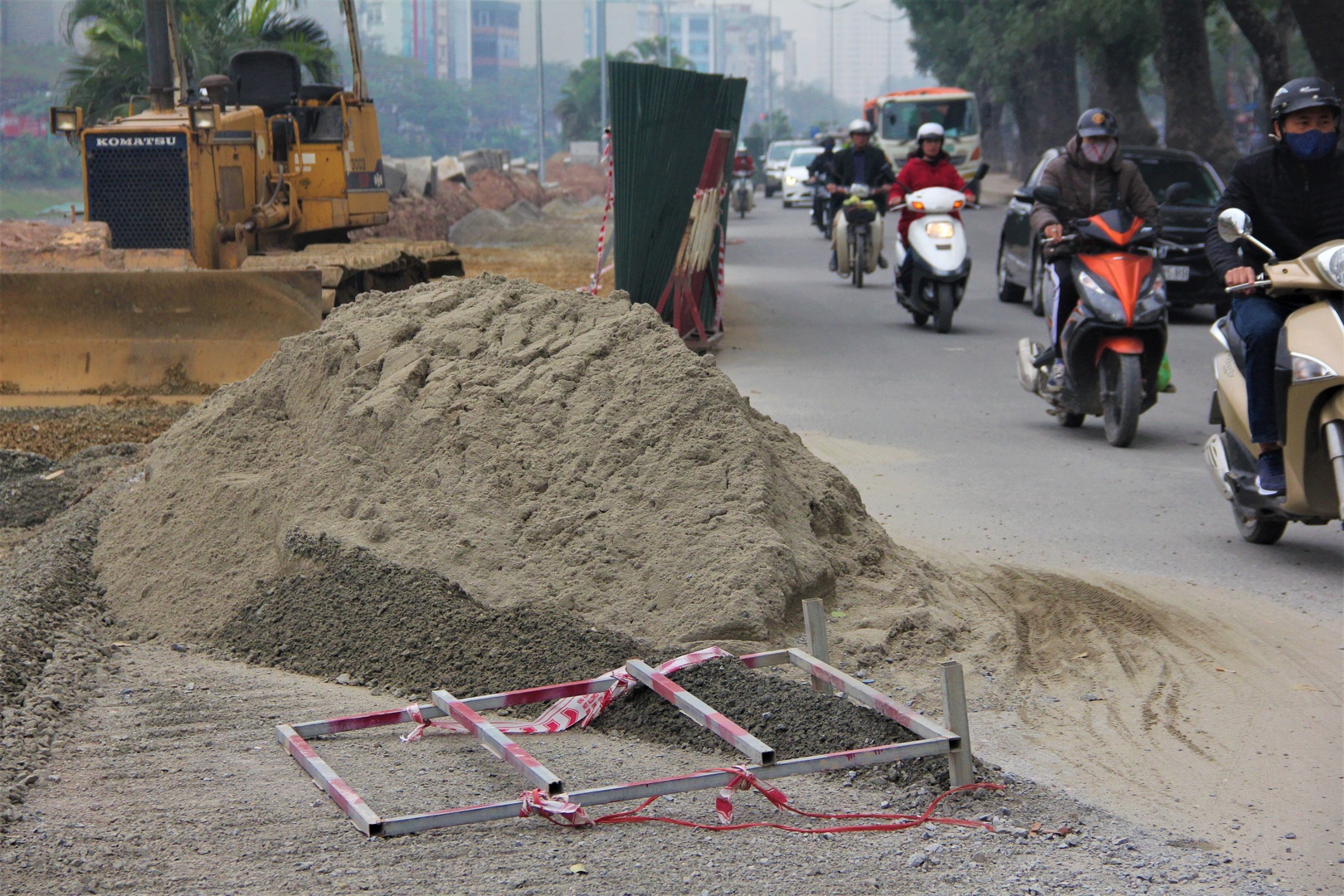 Dao duong Ha Noi anh 12