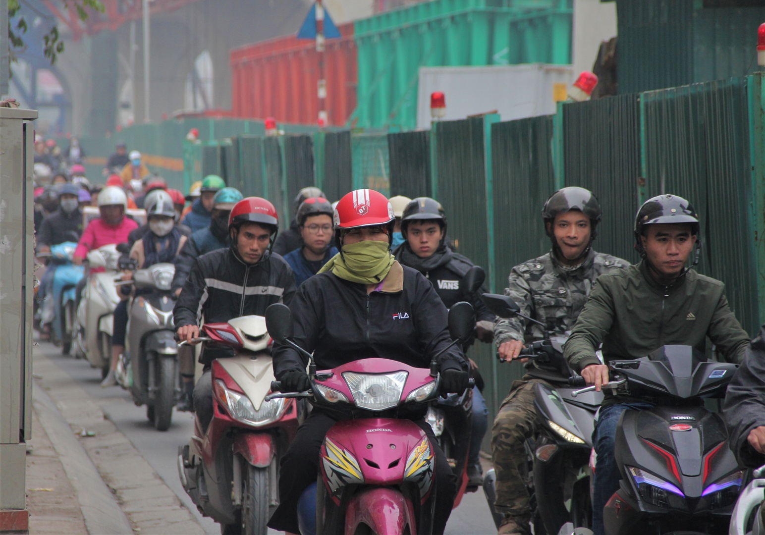 Dao duong Ha Noi anh 1