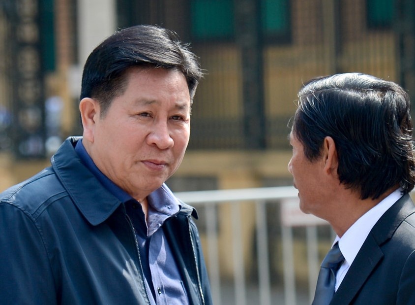 Hai cuu thu truong cong an noi loi sau cung truoc khi toa tuyen an hinh anh