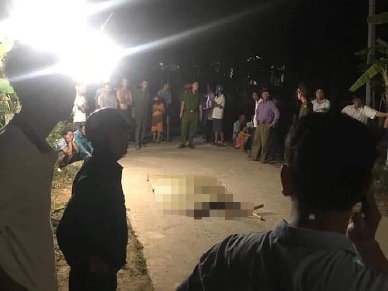 Mau thuan tai tiec tan gia, 2 nguoi thuong vong hinh anh