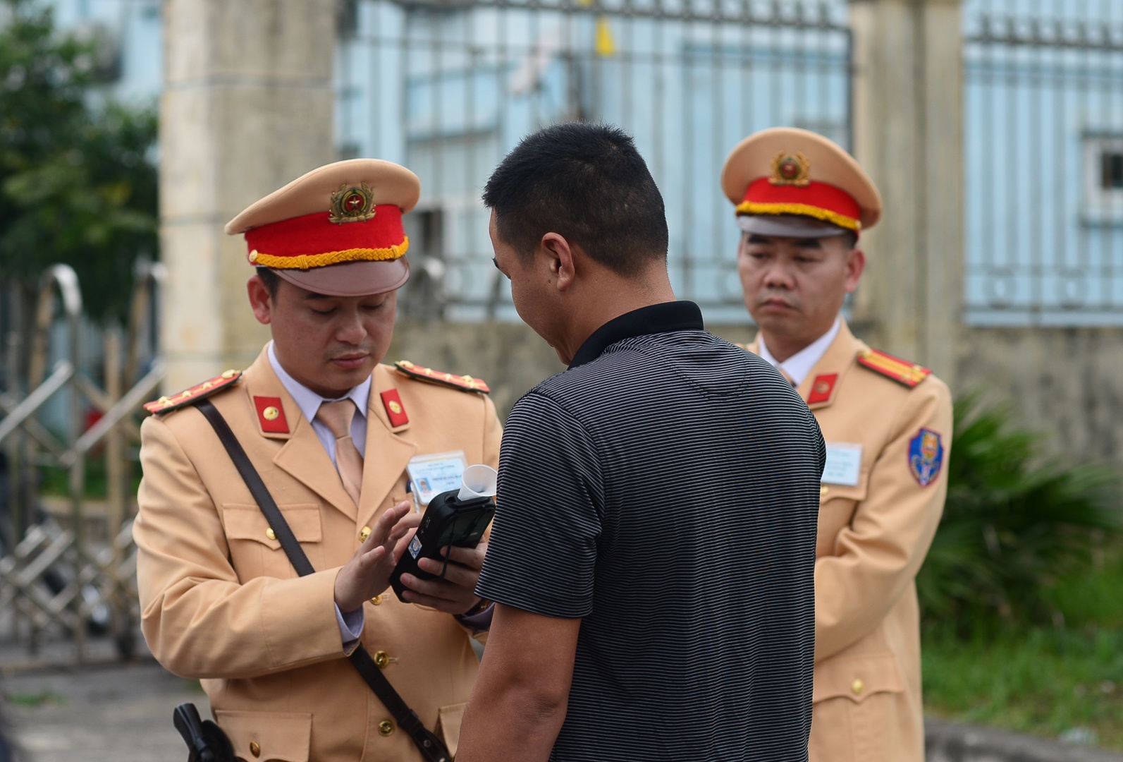 Tai xe dung ma tuy anh 3