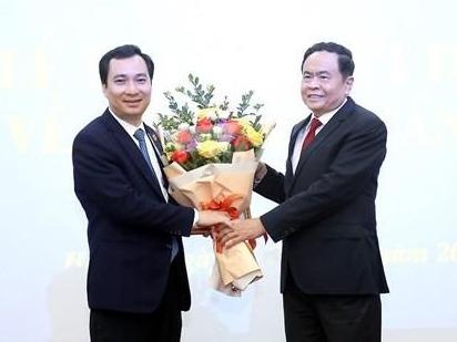 Ong Vu Van Tien lam Truong ban Tuyen giao Trung uong MTTQ Viet Nam hinh anh