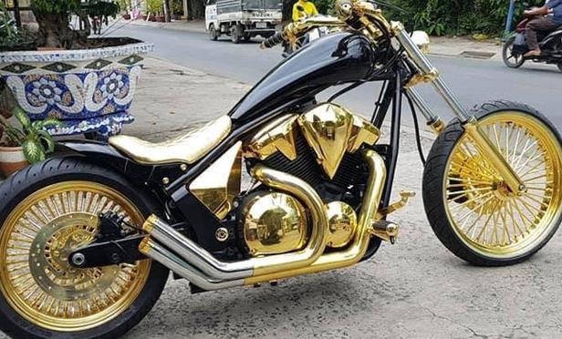 Dan xe 'dat vang' cua Phuc XO thuc chat la xi ma dong hinh anh