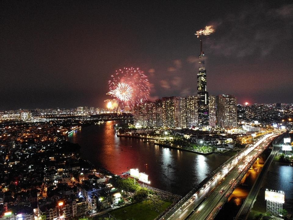 pháo hoa 30/4 ảnh 5 phao hoa 30/4 anh 5