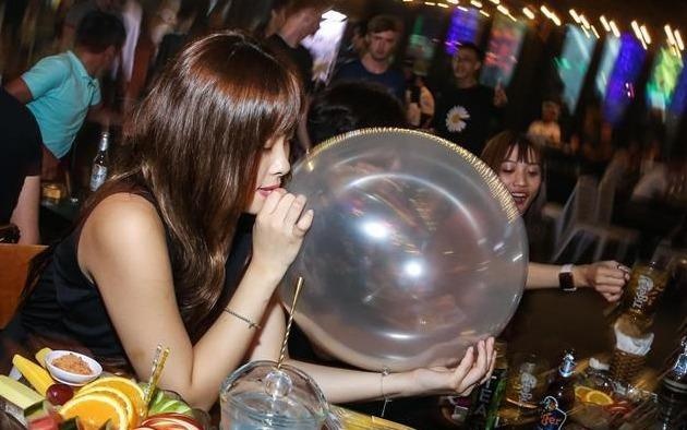 TP.HCM yeu cau xu ly viec kinh doanh bong cuoi, shisha o Bui Vien hinh anh