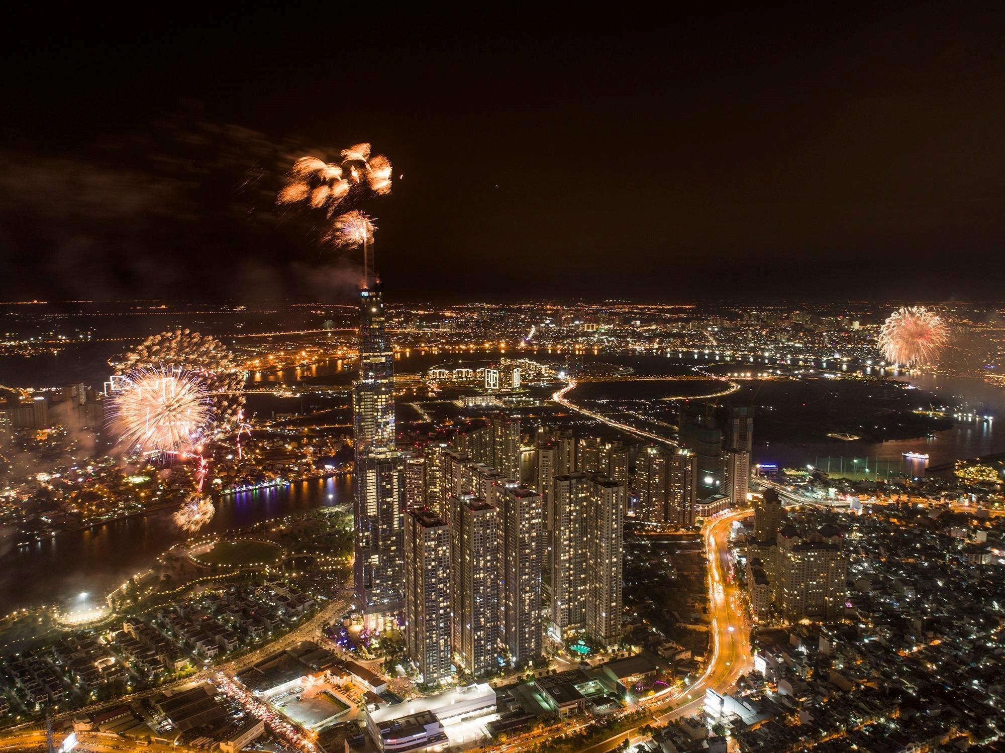 ban phao hoa 2/9 anh 1