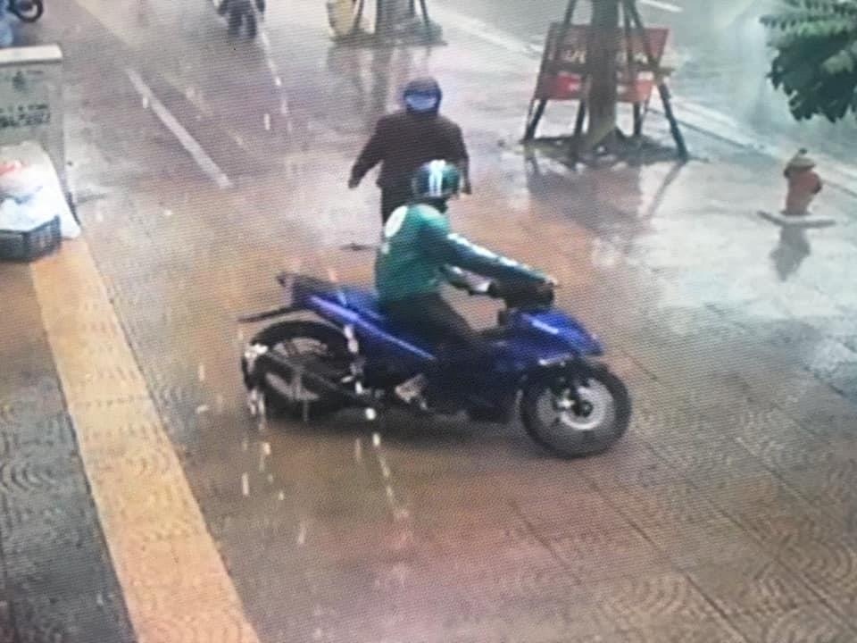 Mac do Grab, cho dong bon trom xe SH hinh anh