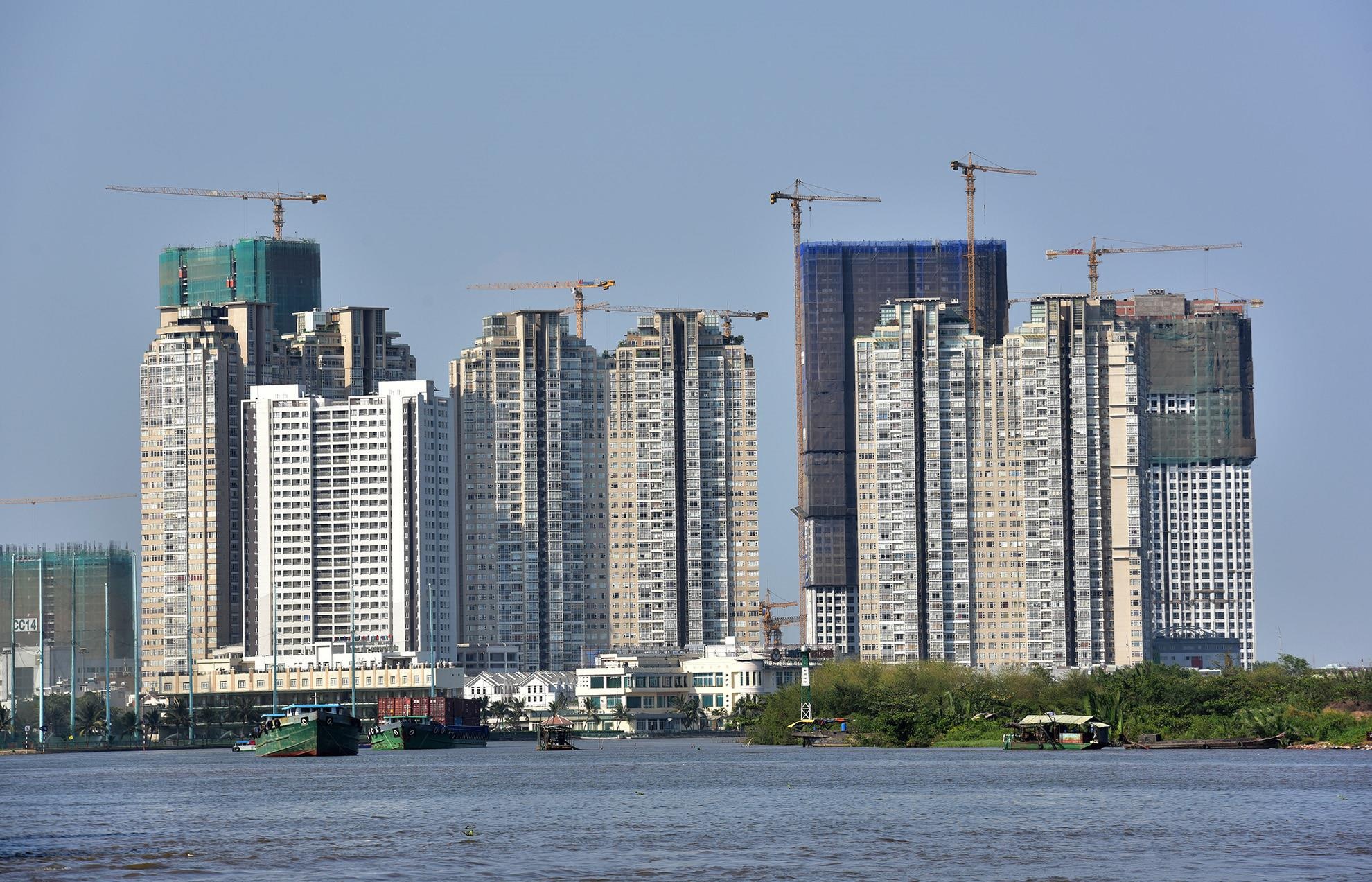 13 trieu dan o TP.HCM, bao nhieu nguoi co nha? hinh anh