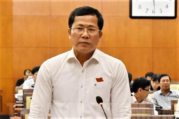 Bi thu quan 4 thay the vi tri Bi thu quan 12 hinh anh