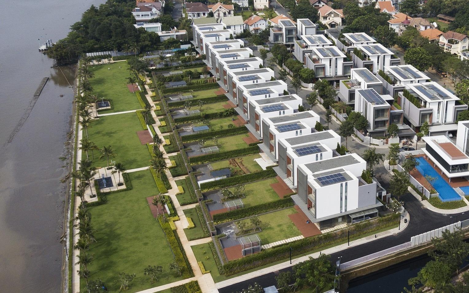 Nguoi dan bi cach ly voi bo song Sai Gon tai khu Thao Dien hinh anh