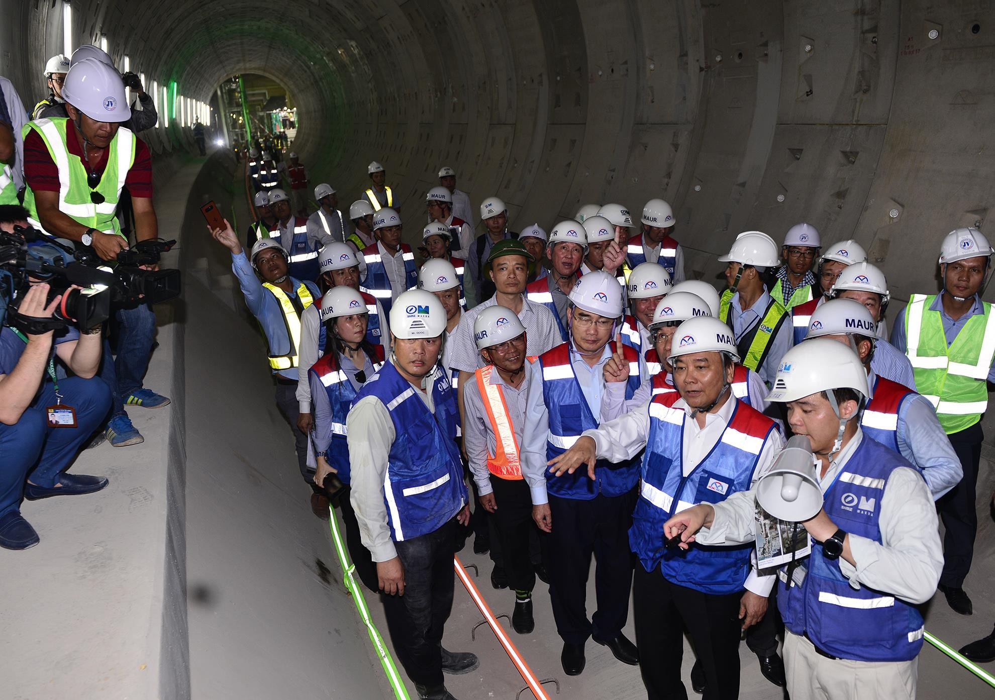 Metro Sài Gòn chậm tiến độ ảnh 1 Metro Sai Gon cham tien do anh 1