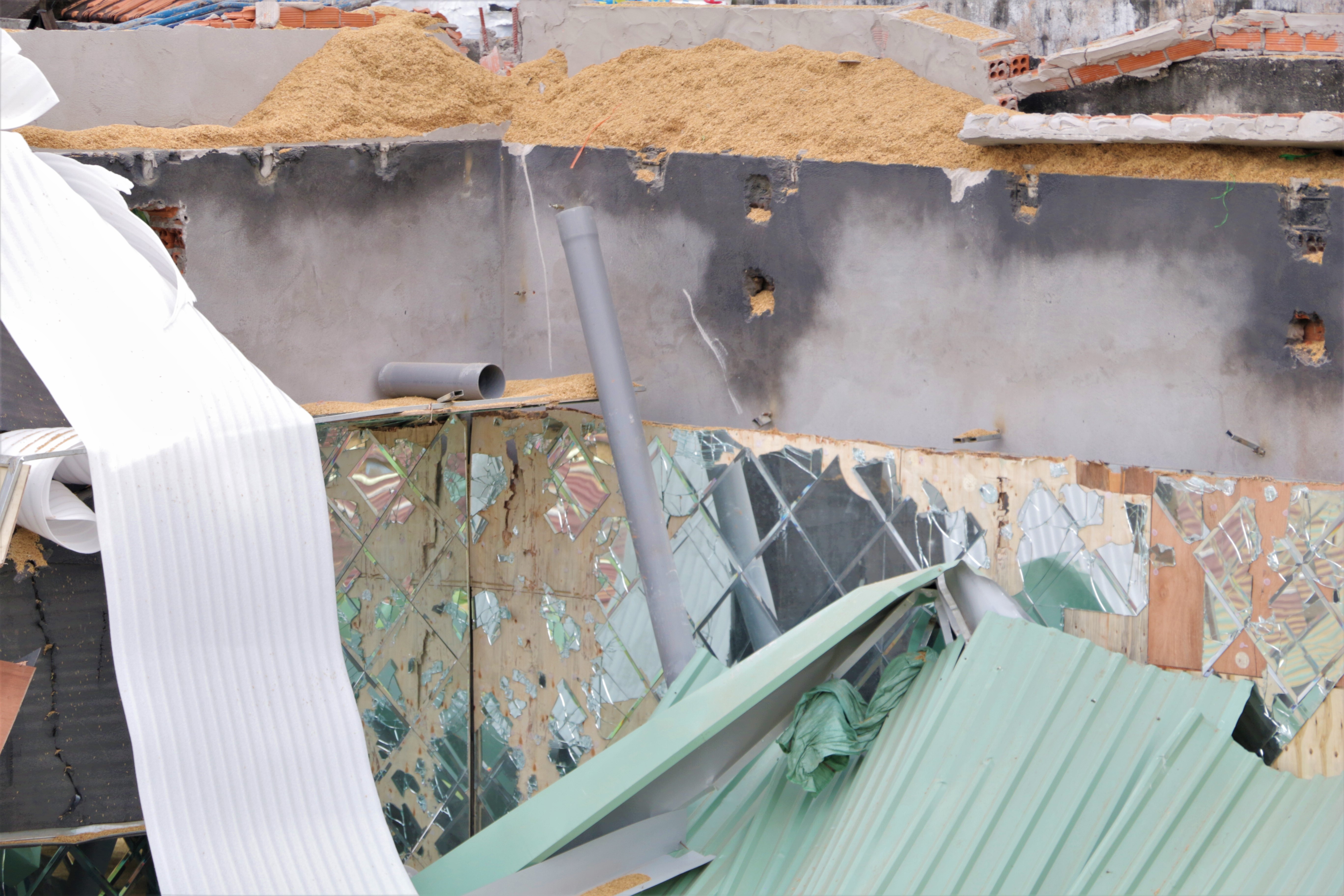 Sap vu truong King Night Club anh 4