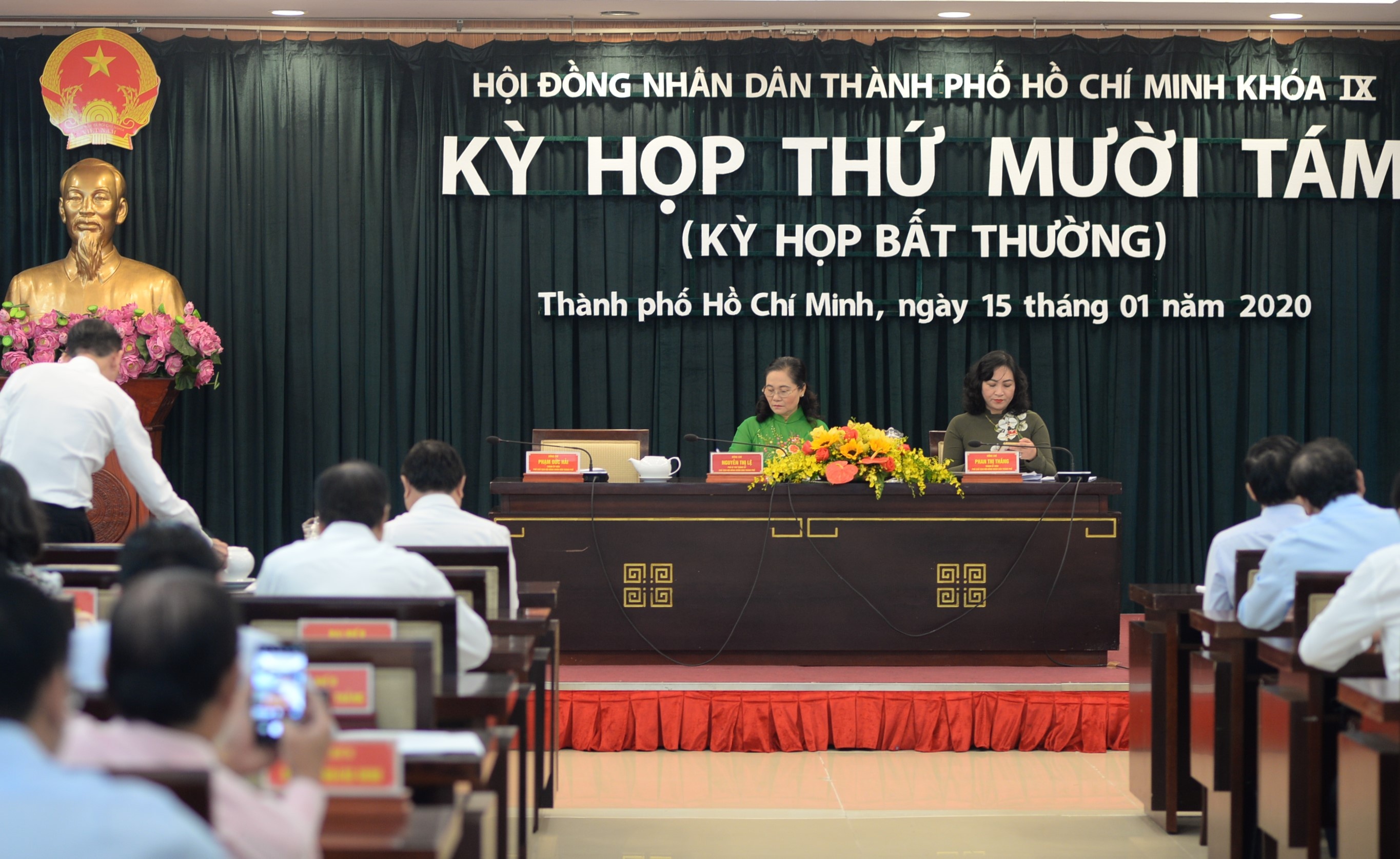 Ban hanh bang gia dat HCM anh 1