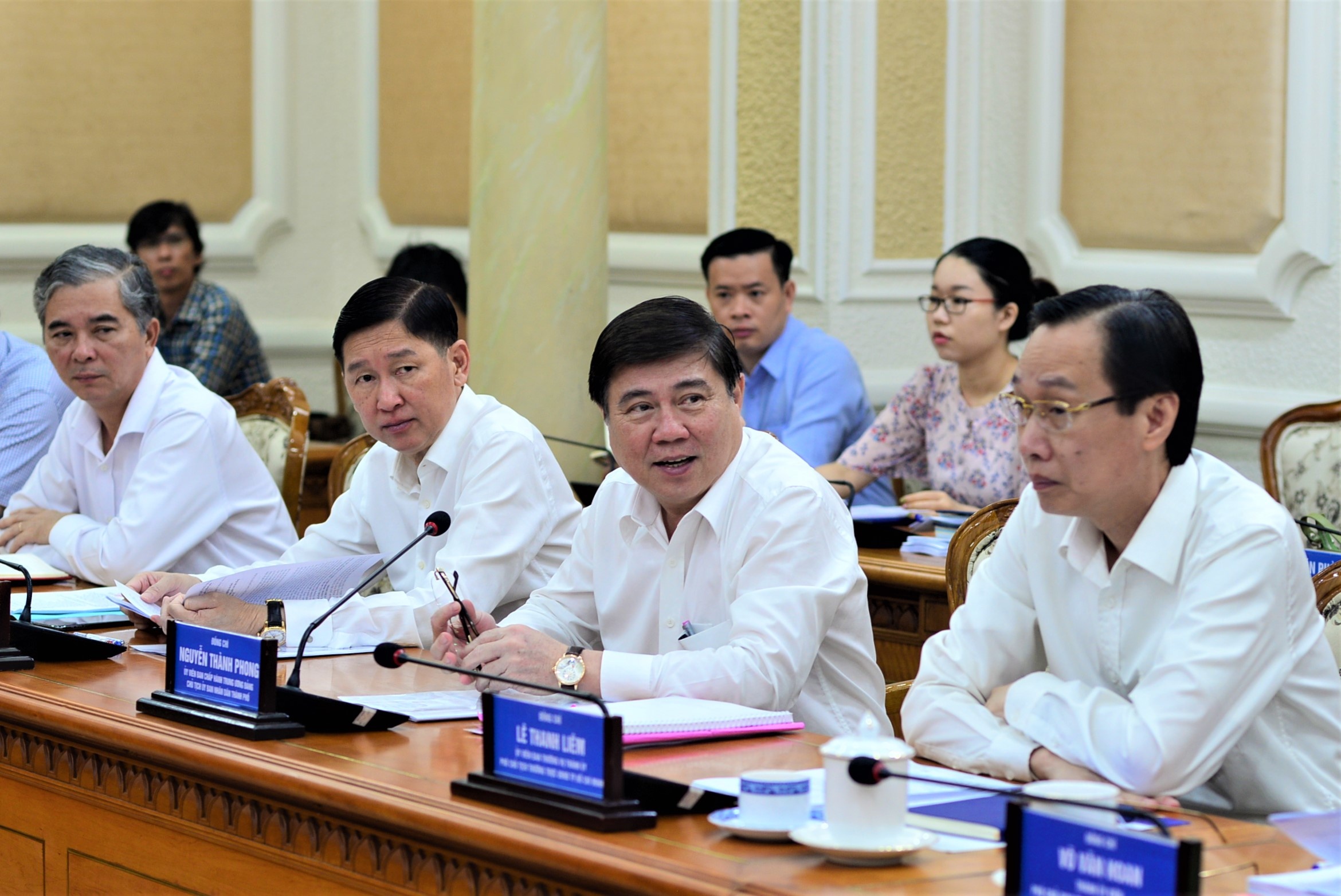 Nguoi lao dong Trung Quoc tai HCM anh 1