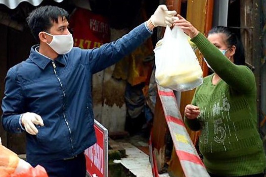 Chu tich TP.HCM: Khong duoc de nguoi cach ly cam thay bi co lap hinh anh