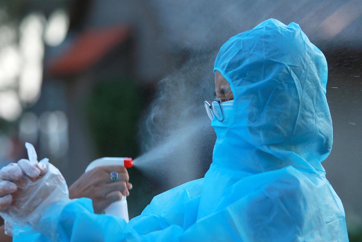 Bi thu Nhan nhan dinh ve 'co hoi vang' chong dich Covid-19 hinh anh