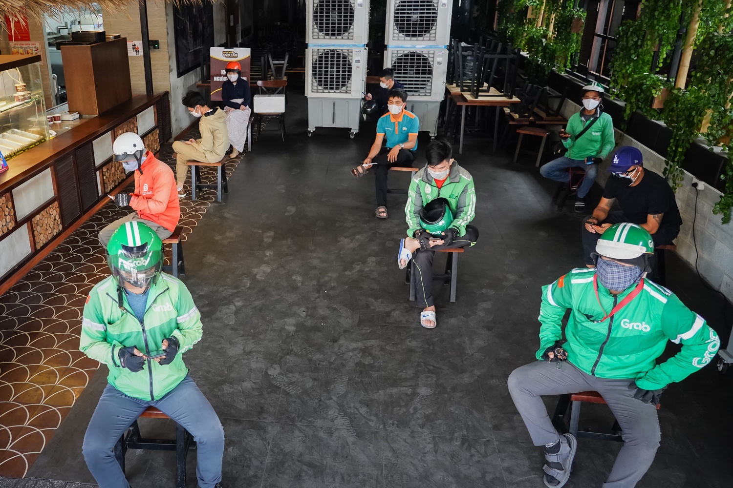 Dung xe khach HCM anh 1