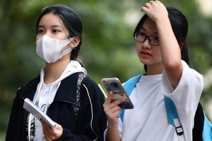 Hoc sinh, sinh vien o TP.HCM tro lai truong tu ngay 4/5 hinh anh