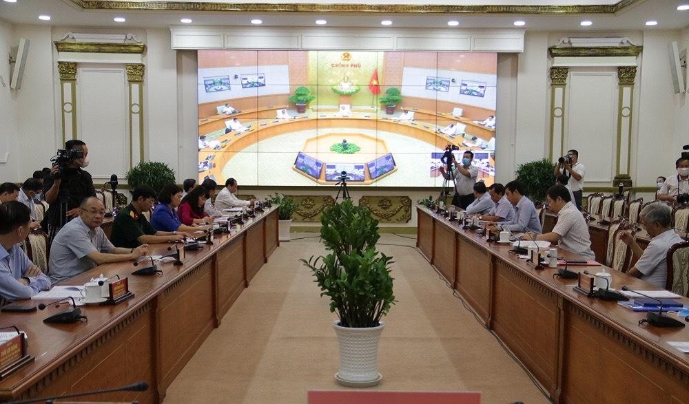 Phuc hoi kinh te HCM anh 1