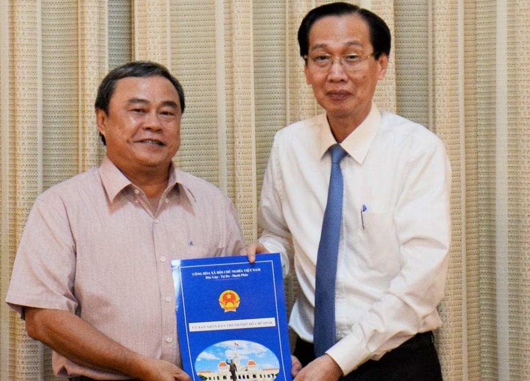 Lanh dao quan 3 duoc dieu dong ve Thanh uy TP.HCM hinh anh