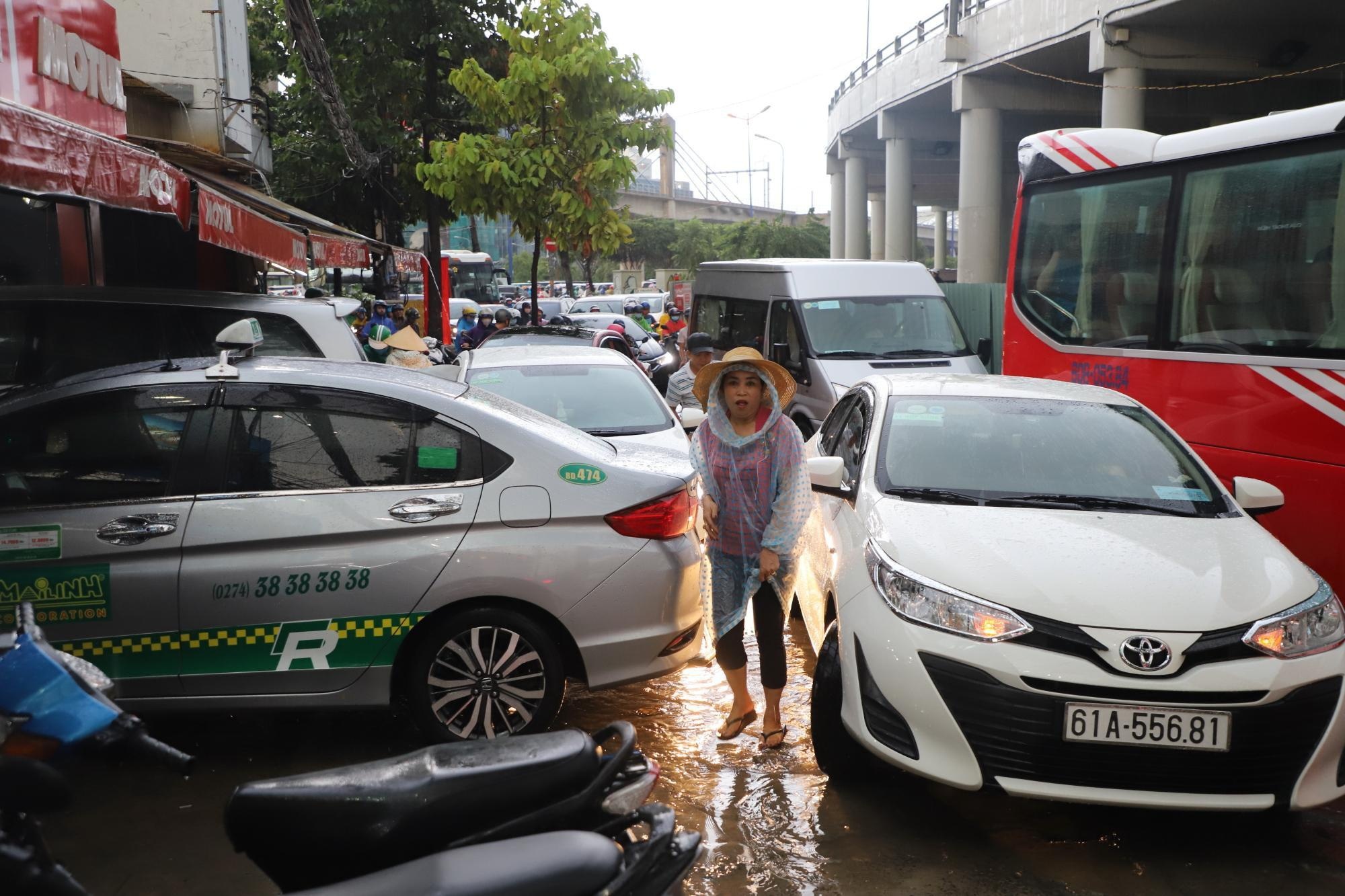 Duong Nguyen Huu Canh cham tien do anh 1
