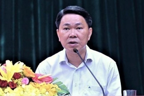 Ong Tran Hoang Quan lam Bi thu Huyen uy Binh Chanh hinh anh