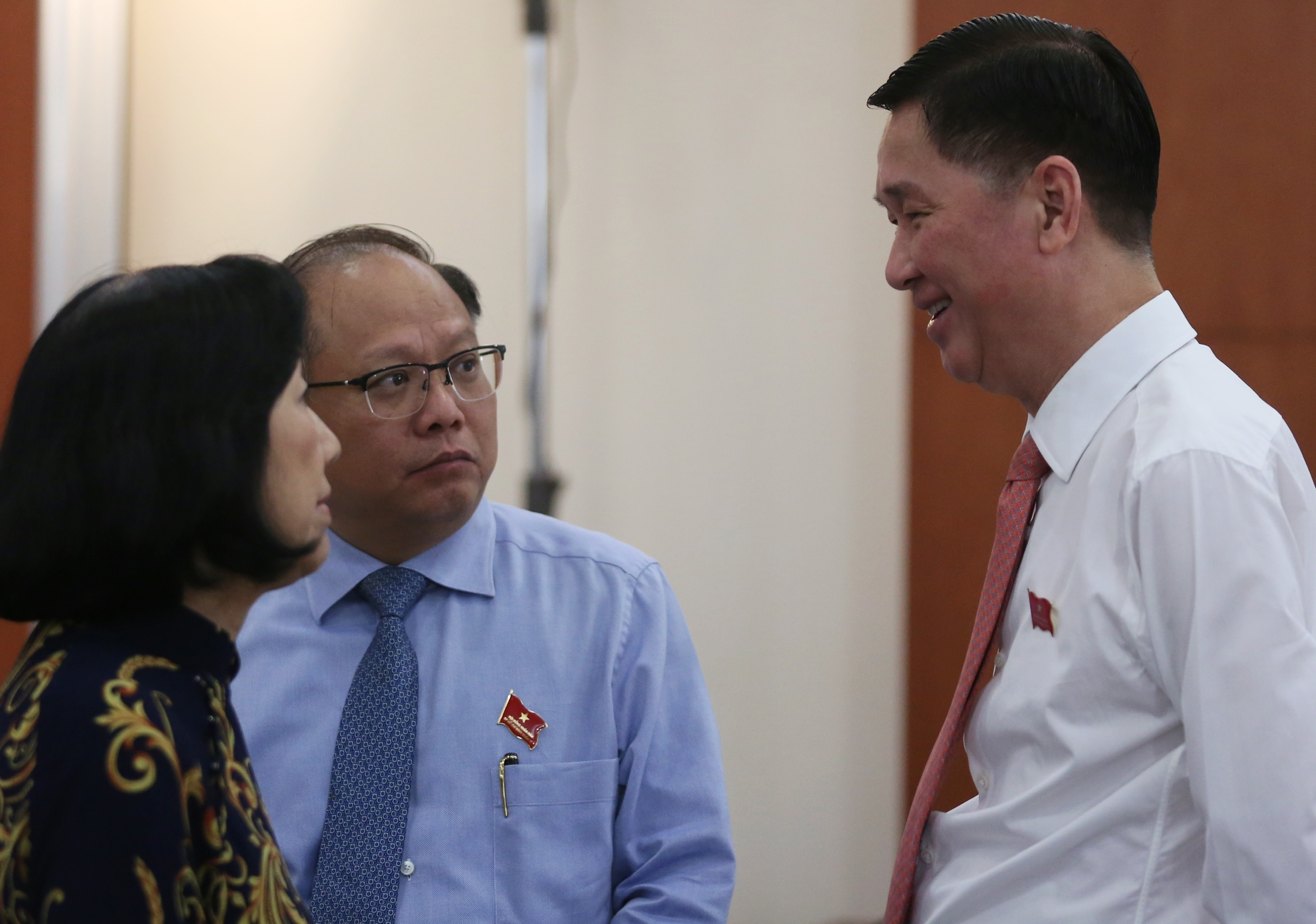 Phe Binh ong Tat Thanh Cang anh 1