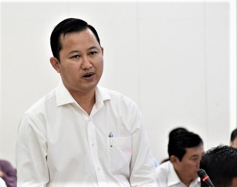 Chu tich UBND huyen Binh Chanh duoc bo nhiem cong viec moi hinh anh