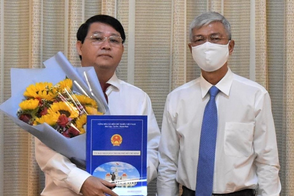 TP.HCM thay doi nhan su chu chot tai 2 cong ty Nha nuoc hinh anh