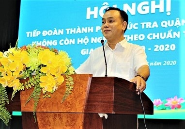 Ong Nguyen Dong Tung lam Chu tich UBND quan Phu Nhuan hinh anh