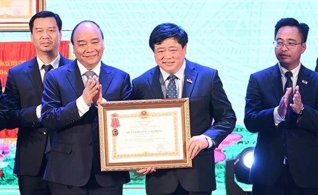 Thu tuong du le ky niem 75 nam Tieng noi Viet Nam hinh anh