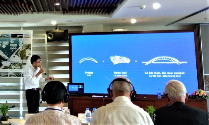 Cau di bo qua song Sai Gon anh 1